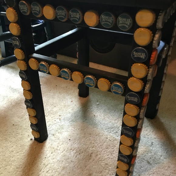 End table - Picture 3 of 3